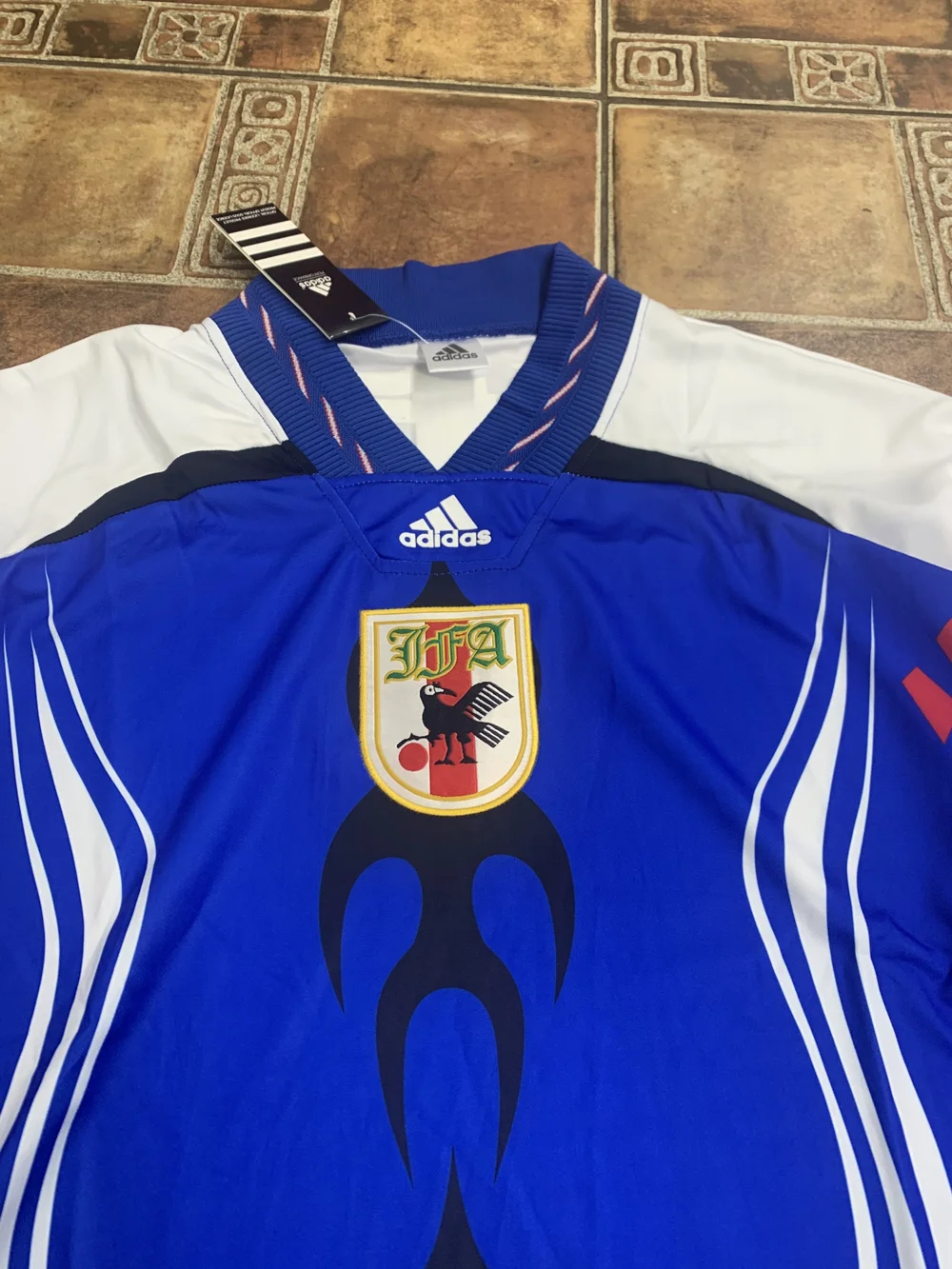 Adidas Japan 2026 Throwback Jersey Size M